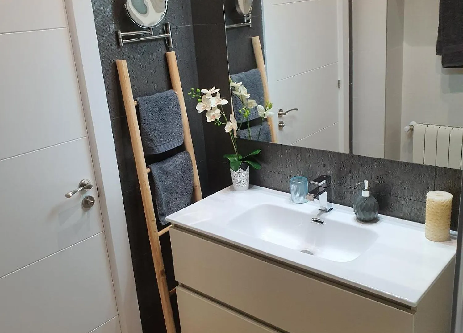 Quarto em Acomodações Particulares Habitacion Doble Campuzano Bilbau Espanha